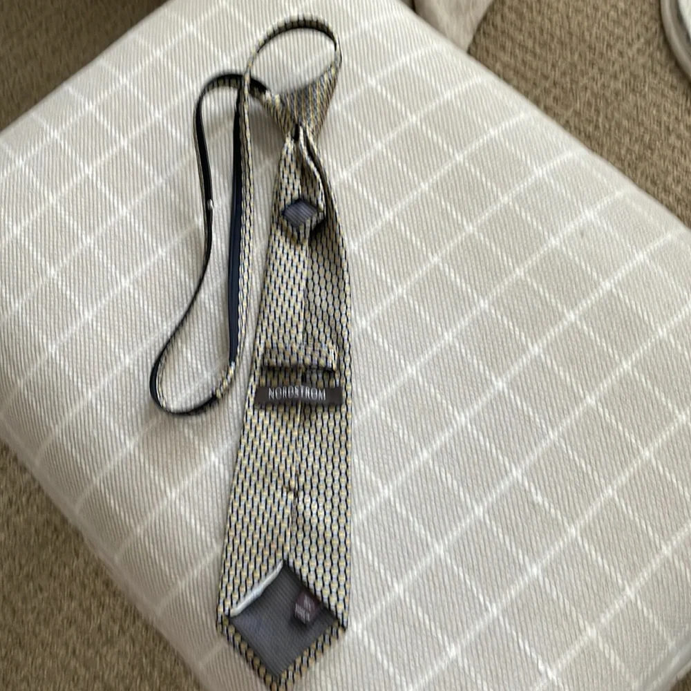 Nordstrom Boys silk necktie